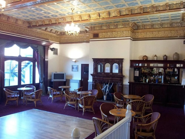 Imagen del bar/restaurante del Hotel County. Foto 5