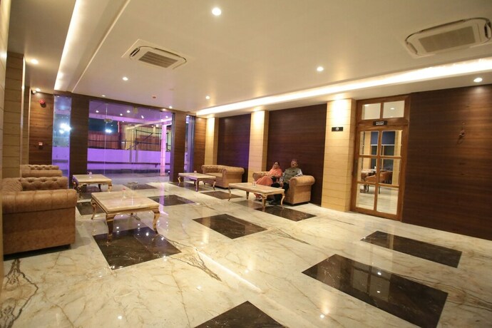Imagen de los interiores del Hotel County Inn, JAIPUR. Foto 28