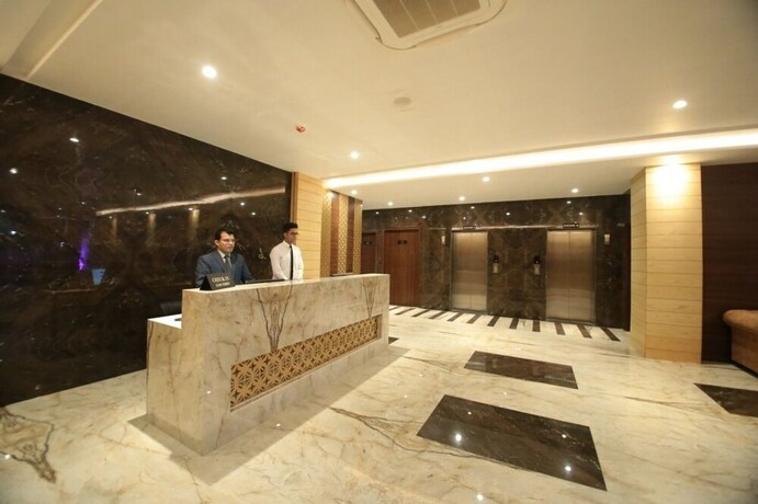 Imagen de los interiores del Hotel County Inn, JAIPUR. Foto 29