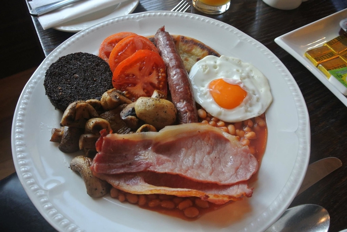 Imagen del bar/restaurante del Hotel County, Stornoway. Foto 3