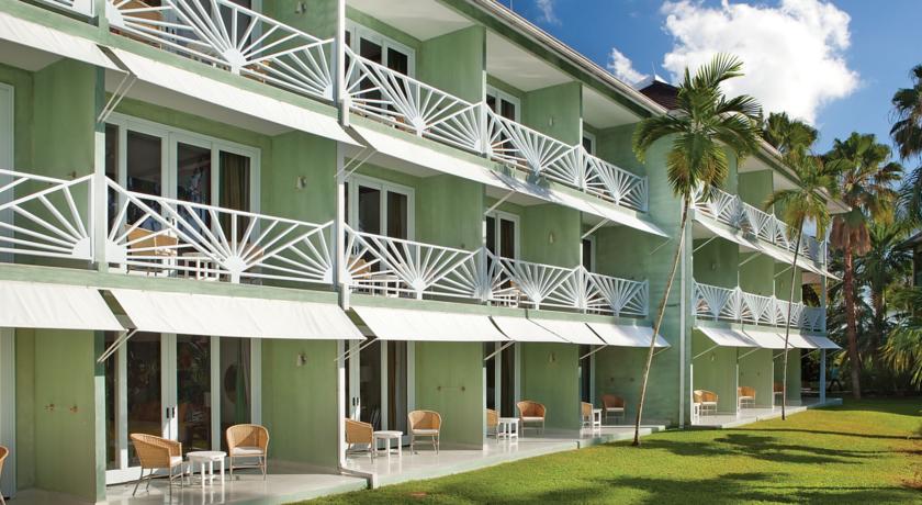 Imagen de los exteriores del Hotel Couples Negril - Adults Only. Foto 12