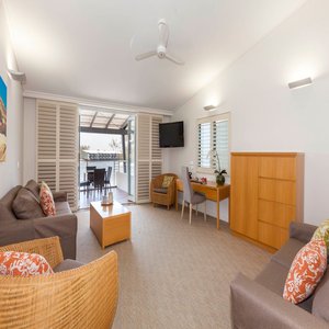 Imagen de la habitación del Hotel Couran Cove Island Resort. Foto 4