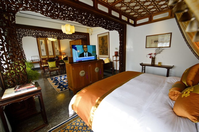 Imagen de la habitación del Hotel Cours Et Pavillons. Foto 6