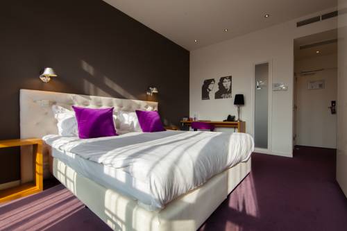 Imagen de la habitación del Hotel Court City Centre Utrecht. Foto 11