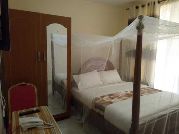 Imagen de la habitación del Hotel Court Lane. Foto 12