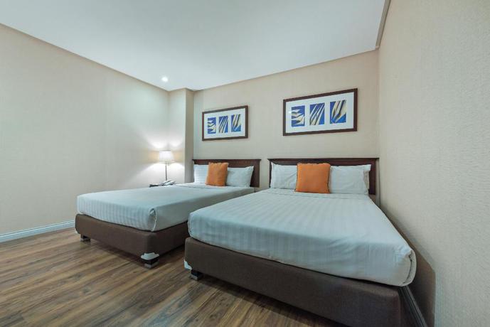 Imagen general del Hotel Court Meridian And Suites. Foto 16