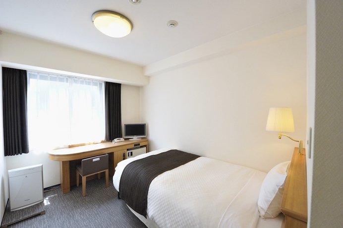 Imagen de la habitación del Hotel Court Shinyokohama. Foto 6