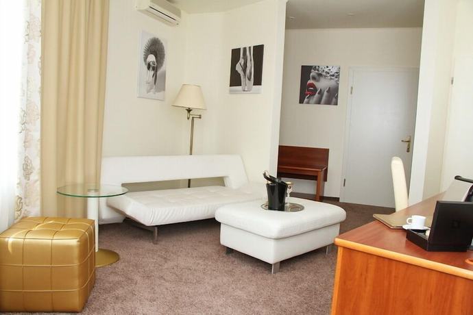 Imagen de la habitación del Hotel Court Wellness and Spa. Foto 5