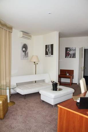 Imagen de la habitación del Hotel Court Wellness and Spa. Foto 10