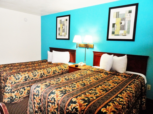 Imagen de la habitación del Hotel Courtesy Inn. Foto 10
