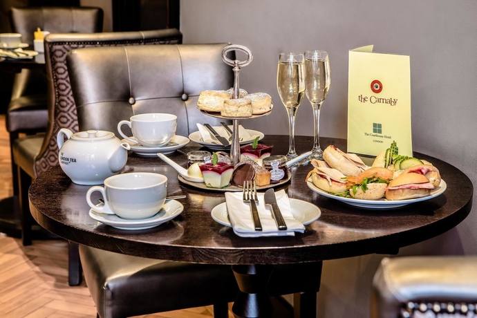 Imagen del bar/restaurante del Hotel Courthouse Hotel London. Foto 4