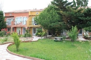 Imagen general del Hotel Courtinn Aqua. Foto 4