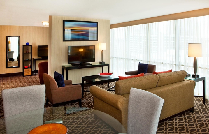 Imagen de la habitación del Hotel Courtland Grand Hotel, Trademark Collection by Wyndham. Foto 7