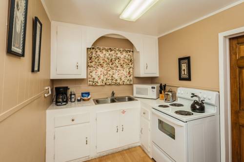 Imagen de la habitación del Hotel Courtney's Place Historic Cottages & Inns. Foto 4