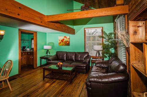 Imagen de la habitación del Hotel Courtney's Place Historic Cottages & Inns. Foto 11