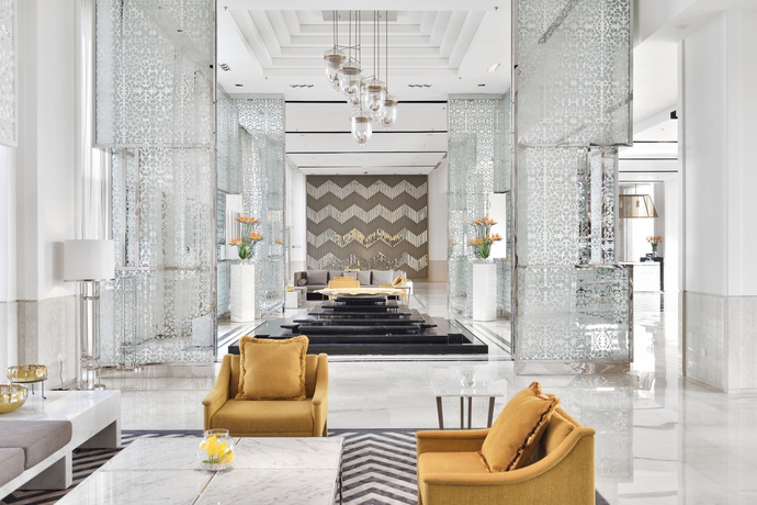 Imagen de los interiores del Hotel Courtyard Agra. Foto 12