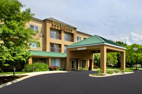Imagen de la habitación del Hotel Courtyard Allentown Bethlehem Lehigh Valley Airpor. Foto 2