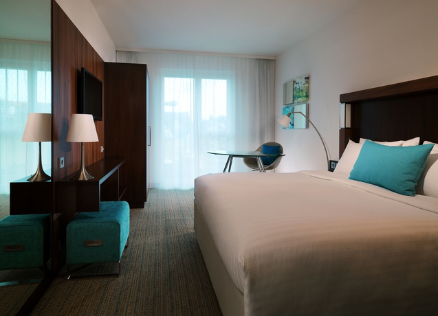 Imagen de la habitación del Hotel Courtyard Amsterdam Arena Atlas. Foto 8