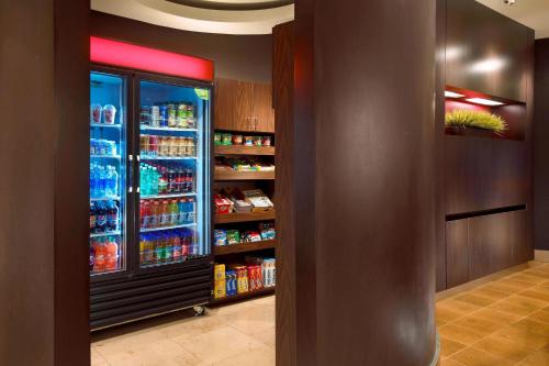 Imagen general del Hotel Courtyard Anaheim Resort/convention Center. Foto 6