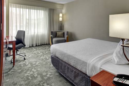 Imagen de la habitación del Hotel Courtyard Anniston Oxford. Foto 6