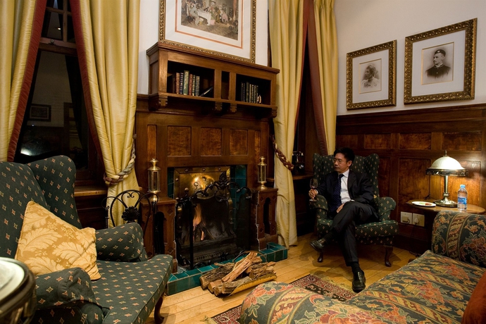Imagen de los interiores del Hotel Courtyard Arcadia. Foto 16