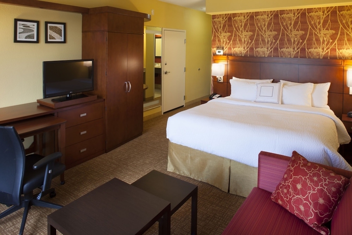 Imagen de la habitación del Hotel Courtyard Atlanta Conyers. Foto 11