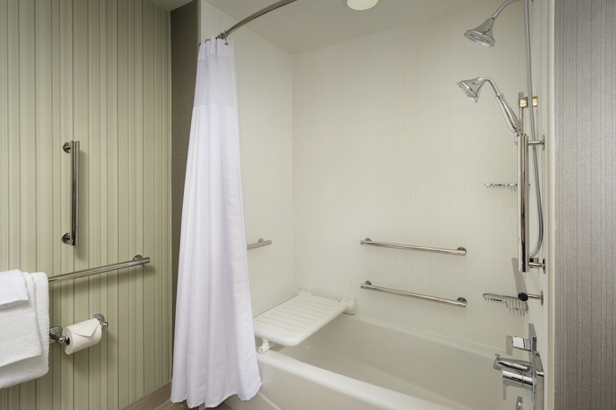 Imagen de la habitación del Hotel Courtyard Atlanta Ne/duluth Sugarloaf. Foto 6