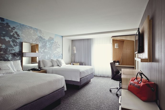 Imagen de la habitación del Hotel Courtyard Atlanta Suwanee. Foto 5
