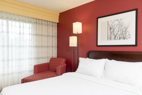 Imagen de la habitación del Hotel Courtyard Bowling Green Convention Center. Foto 3
