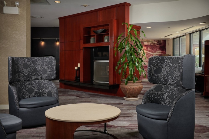 Imagen de los interiores del Hotel Courtyard Bristol. Foto 15