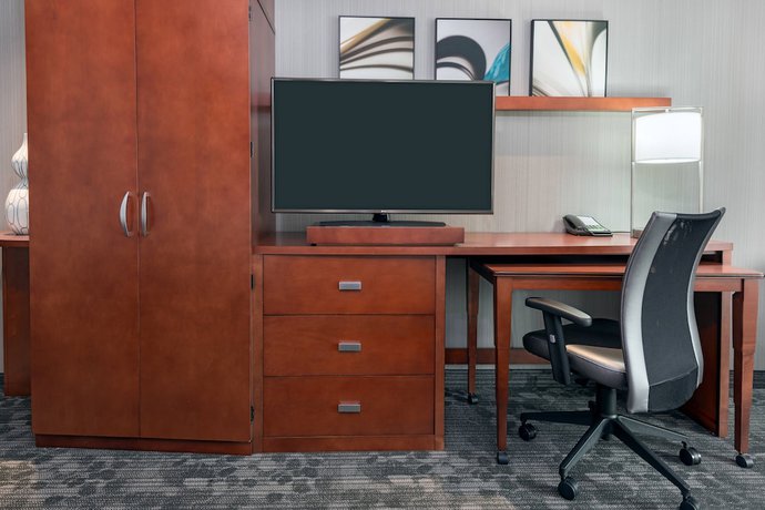 Imagen de la habitación del Hotel Courtyard Buffalo Airport. Foto 9