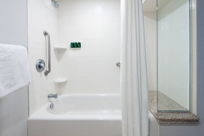 Imagen de la habitación del Hotel Courtyard Buffalo Airport. Foto 11