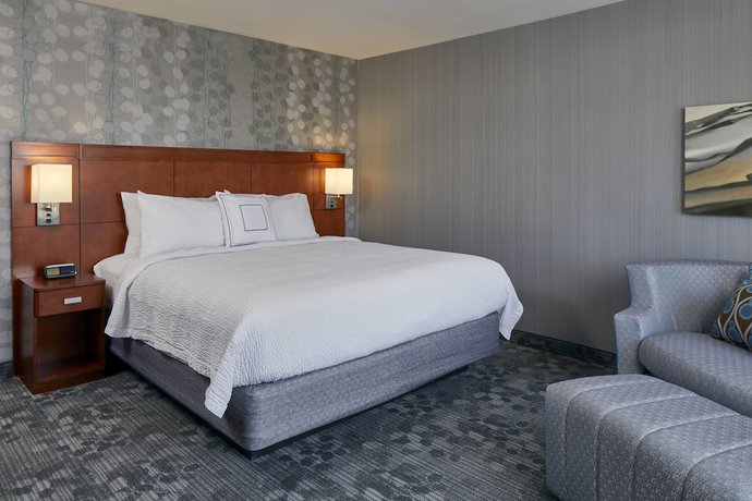Imagen de la habitación del Hotel Courtyard By Marriott Albany Thruway. Foto 11