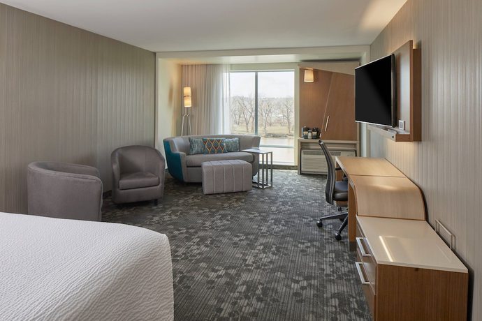 Imagen de la habitación del Hotel Courtyard By Marriott Albany Troy/waterfront. Foto 11