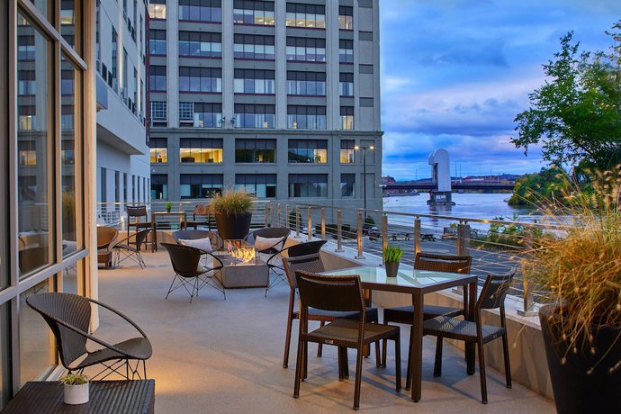 Imagen general del Hotel Courtyard By Marriott Albany Troy/waterfront. Foto 2