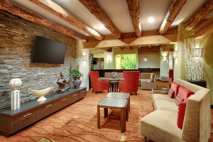 Imagen de los interiores del Hotel Courtyard By Marriott Albuquerque. Foto 15