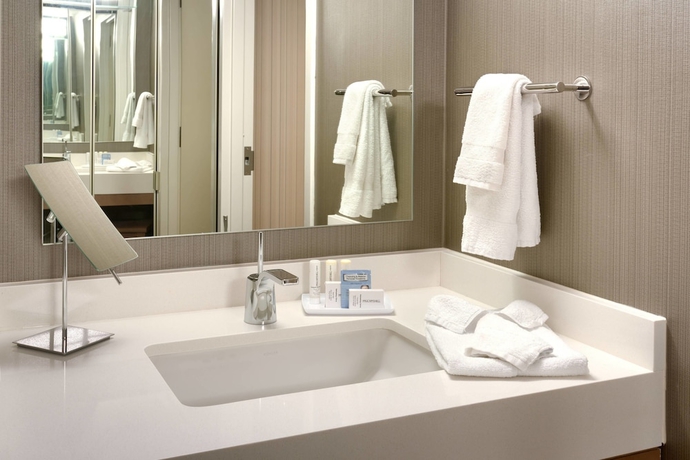 Imagen de la habitación del Hotel Courtyard By Marriott Albuquerque. Foto 12