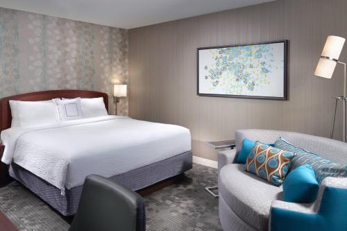 Imagen de la habitación del Hotel Courtyard By Marriott Alpharetta Atlanta. Foto 12