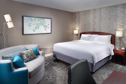 Imagen de la habitación del Hotel Courtyard By Marriott Alpharetta Atlanta. Foto 14