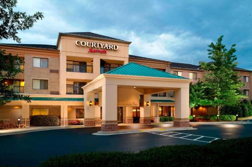 Imagen general del Hotel Courtyard By Marriott Alpharetta Atlanta. Foto 11