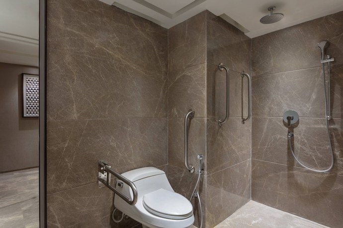 Imagen de la habitación del Hotel Courtyard By Marriott Amritsar. Foto 2