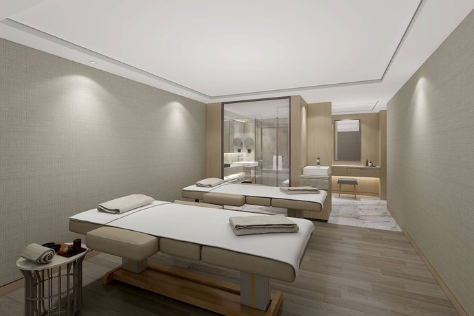 Imagen de la piscina del Hotel Courtyard By Marriott Amritsar. Foto 20