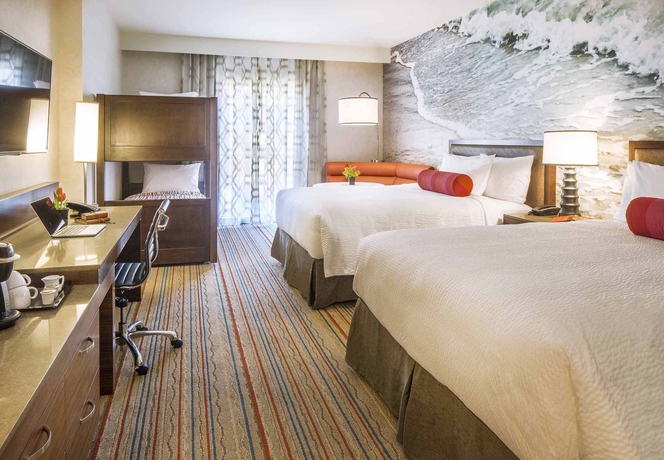 Imagen de la habitación del Hotel Courtyard By Marriott Anaheim Theme Park Entrance. Foto 3