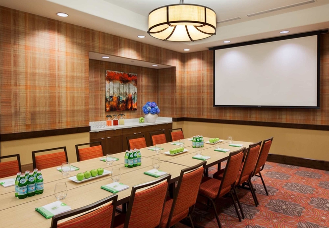 Imagen de los interiores del Hotel Courtyard By Marriott Anaheim Theme Park Entrance. Foto 14