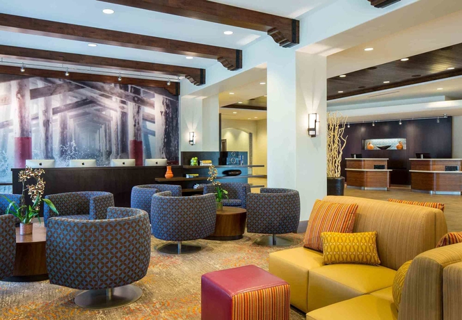 Imagen de los interiores del Hotel Courtyard By Marriott Anaheim Theme Park Entrance. Foto 15