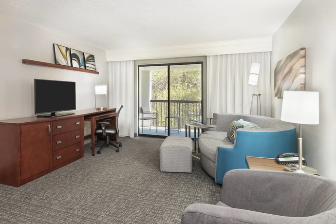 Imagen de la habitación del Hotel Courtyard By Marriott Asheville. Foto 11