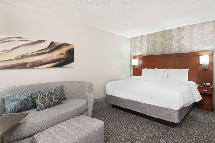 Imagen de la habitación del Hotel Courtyard By Marriott Asheville. Foto 13
