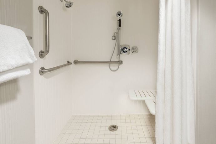 Imagen general del Hotel Courtyard By Marriott Asheville. Foto 1
