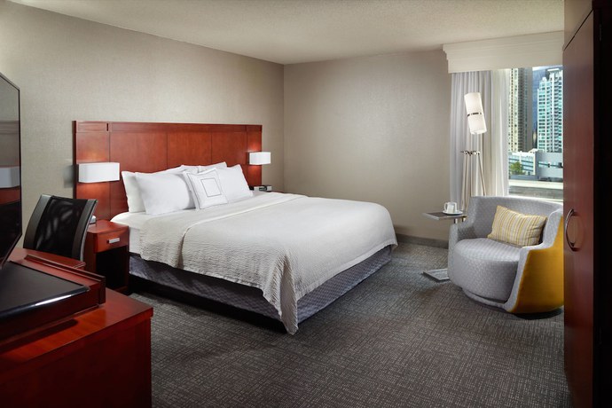 Imagen de la habitación del Hotel Courtyard By Marriott Atlanta Buckhead. Foto 13