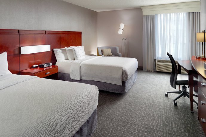 Imagen de la habitación del Hotel Courtyard By Marriott Atlanta Buckhead. Foto 14